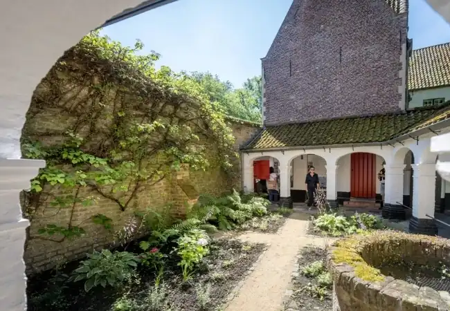 Begijnhof Beguinage Audio Guide Tour