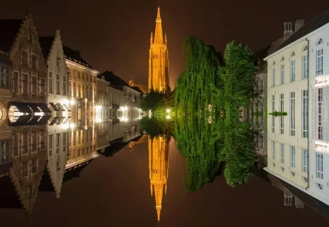 Hidden Gems Guided Walking Tour Bruges