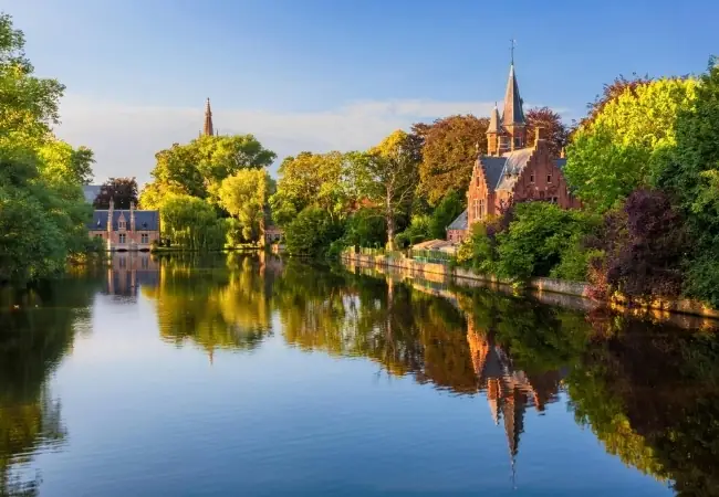 Minnewater Lake Of Love Audio Guide